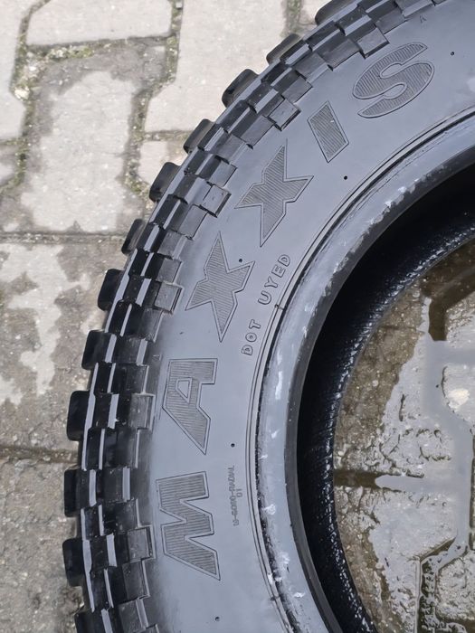 205 r 16 c MAXXIS offroad