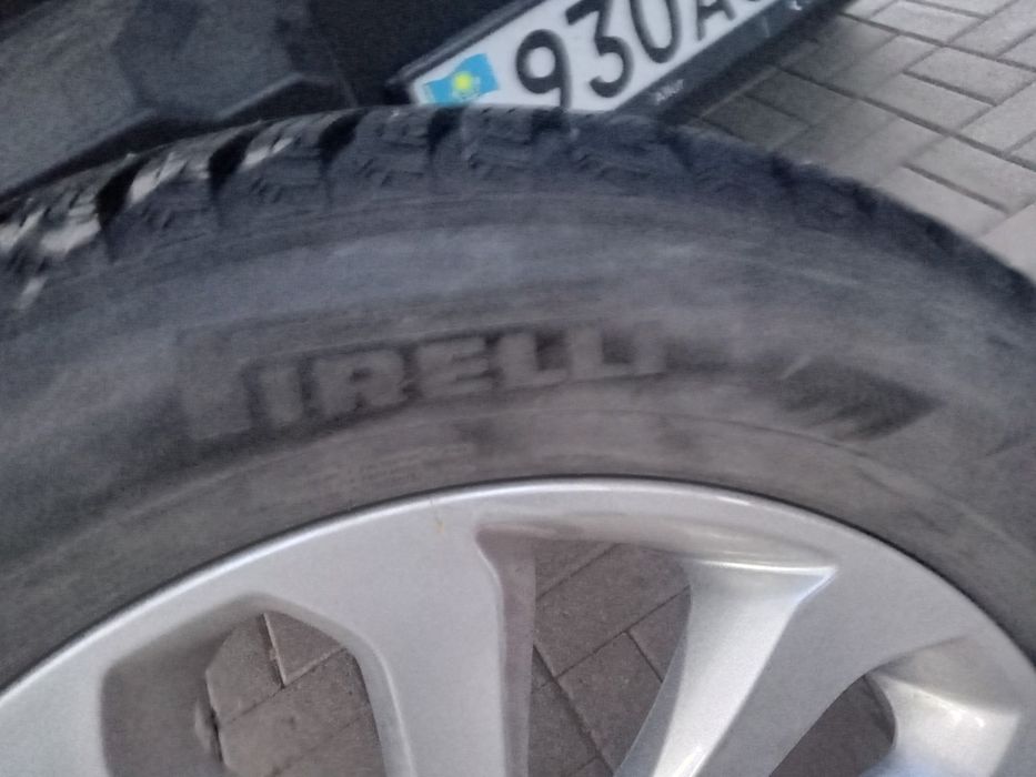 Комплект зимними шинами на дискахми