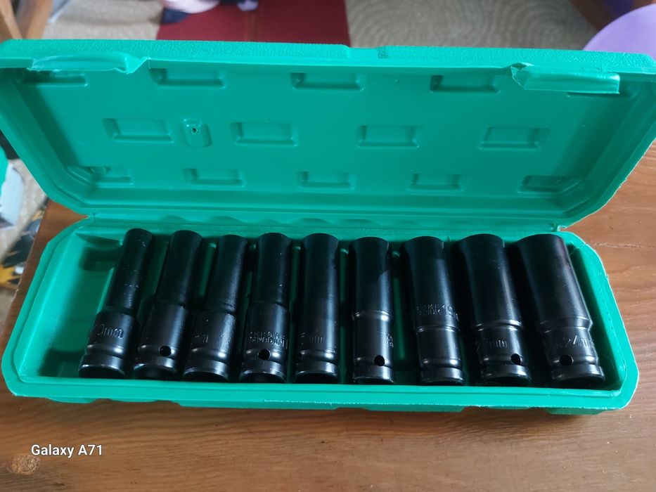 Продам набор головок