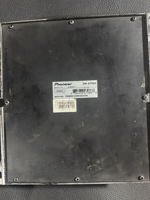 Pioneer 2X70W GM-7002 ovoz kuchaytirgich