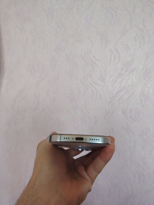 IPhone 16pro (Apple)