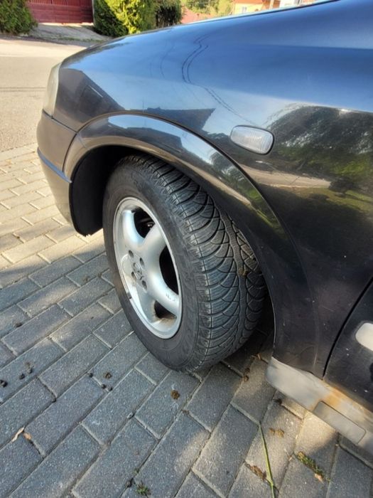 Opel Astra 1.6 benzină