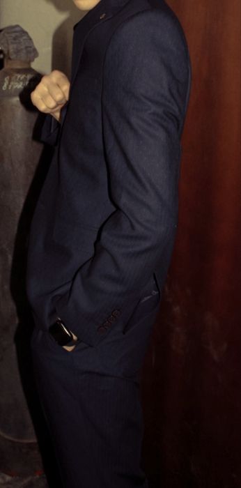 продается костюм тройка