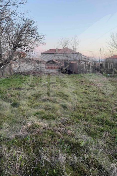 Парцел в с.Белозем! 99139