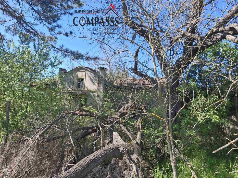 с. Градини, Общ. Ген. Тошево, къща с дворно място – 6500евро!