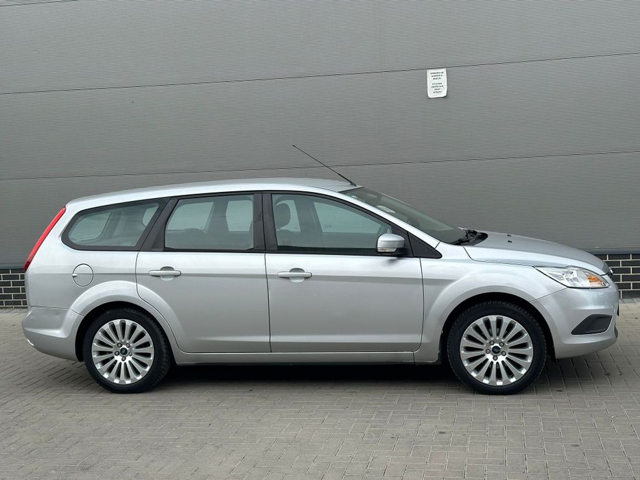 FORD Focus 2011 — imagine 2