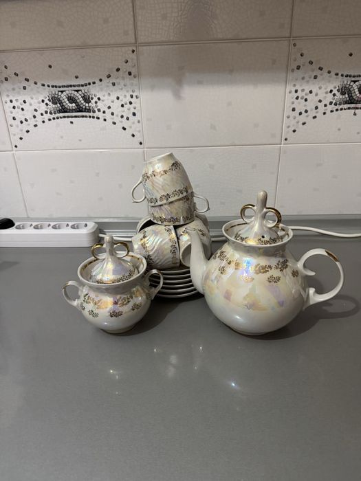 Продам чайные сервизы