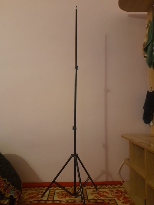 Shtativ yangi 2ta+360° ushlagich