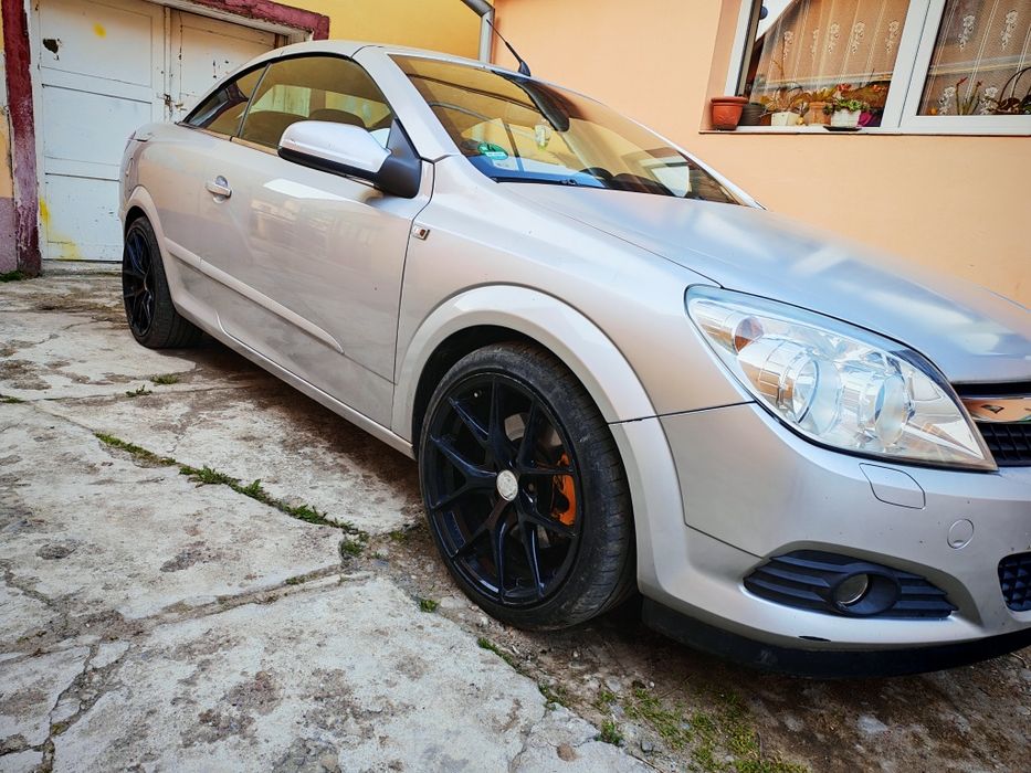 Opel Astra H twintop 1.9
