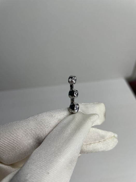 Кулон с муассонитами