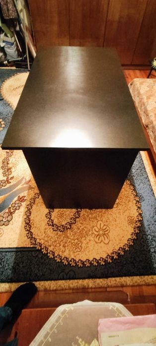 Бюро за офис или детска стая