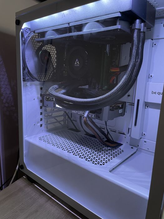 Gaming Компютър RTX 3070 8GB + Ryzen 5 5500 / 32GB RAM / 512GB NVMe / АRGB