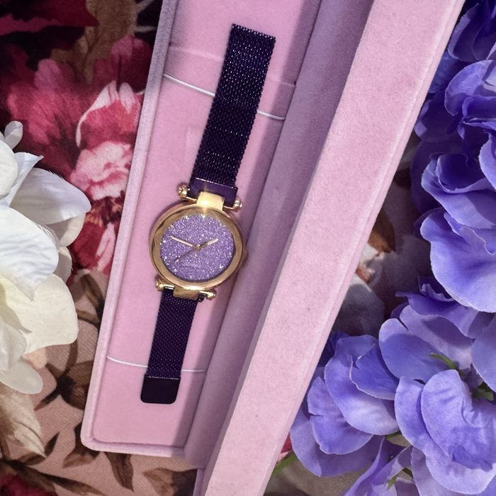 Дамски лилав чаковник със регулираща каишка