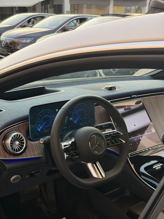 Mercedes-Benz EQE 500 v nalichii