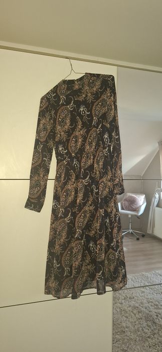 Rochie midi Mohito, decentă,  marime 36