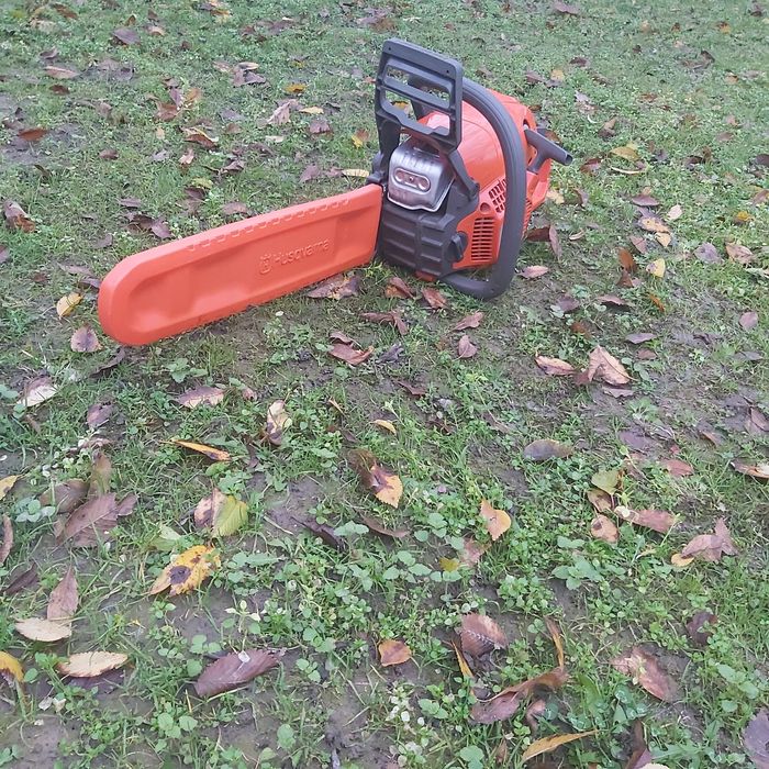 Drujba Husvarna 135 ll Black Friday