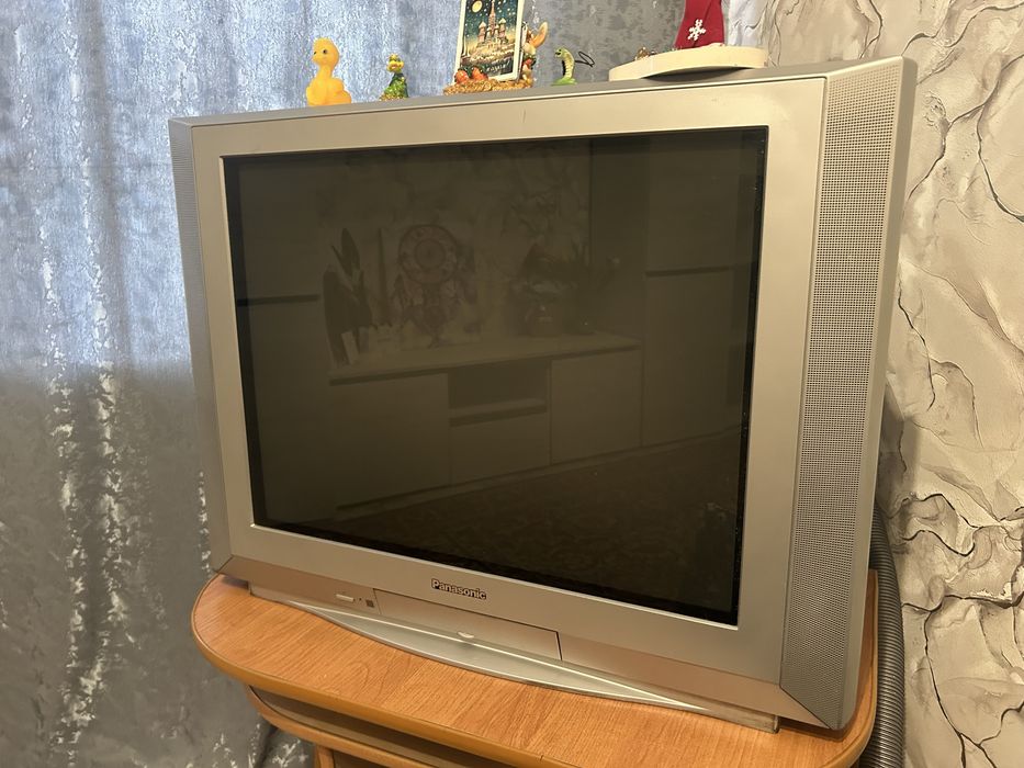 Продам телевизор Panasonic