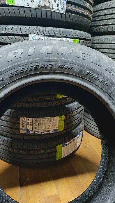 225/65R17   TRIANGLE