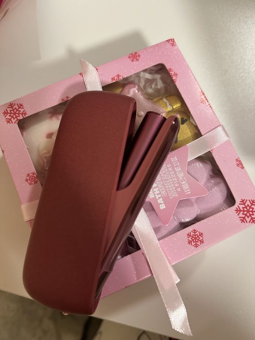 IQOS ILUMA in stare buna