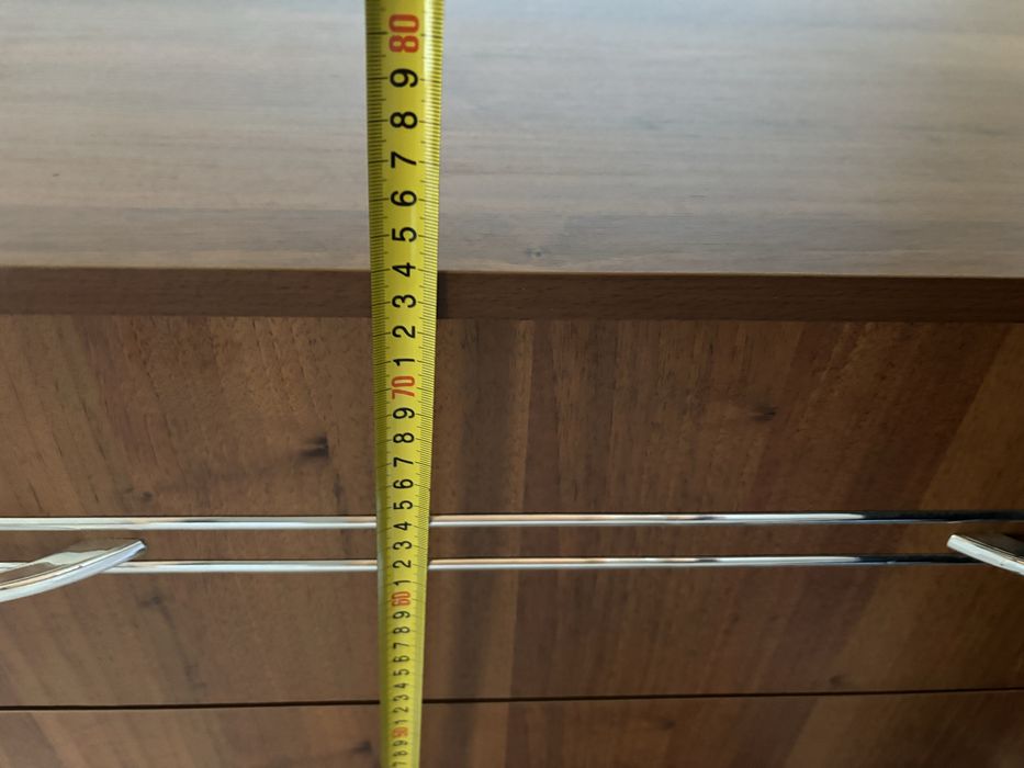 Comoda TV folosita, in stare buna