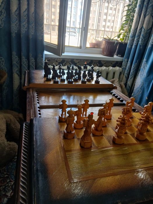 Продаются шахматы