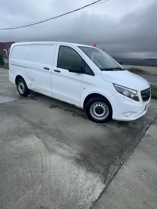 Inchiriez microbuz, rent a bus, rent a van