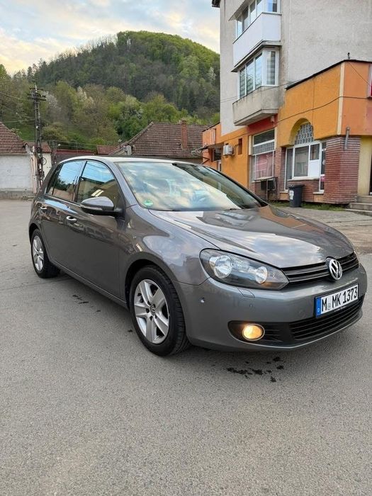 Volkswagen golf  1.4  MPI