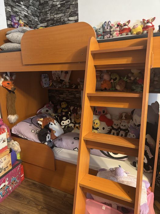 Pat supraetajat copii