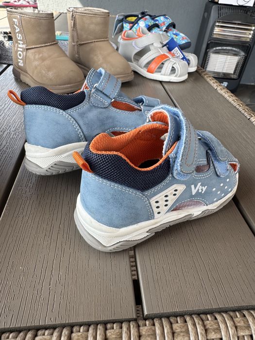 Sandalute copii marimea 21