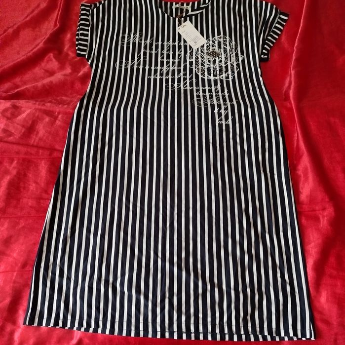 Платье летнее размер 54, маломерит.