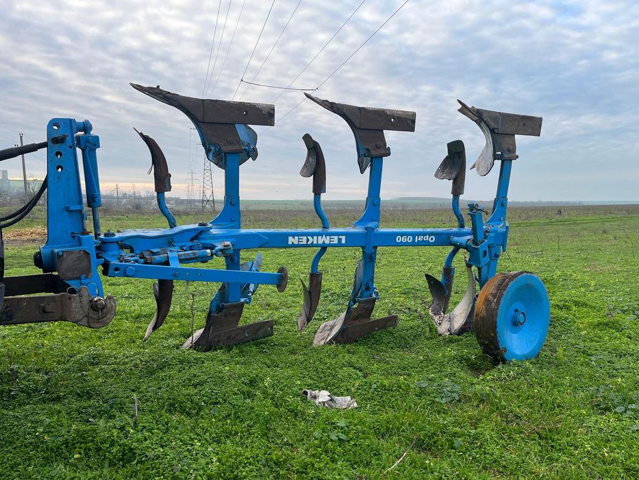 Plug reversibil Lemken Opal 090