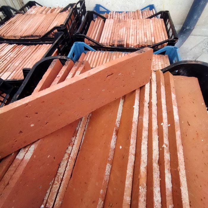 Cărămidă veche feliata la 13 mm