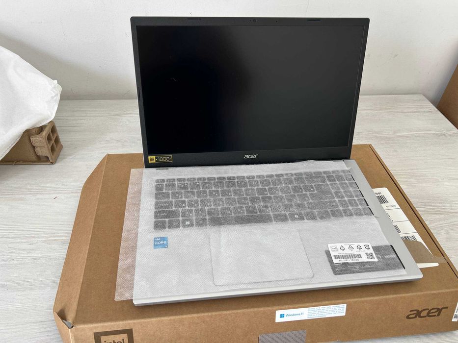 Ноутбук Acer Aspire Go 15 — Intel Core i3-N305 / DDR5 8GB / SSD 128GB