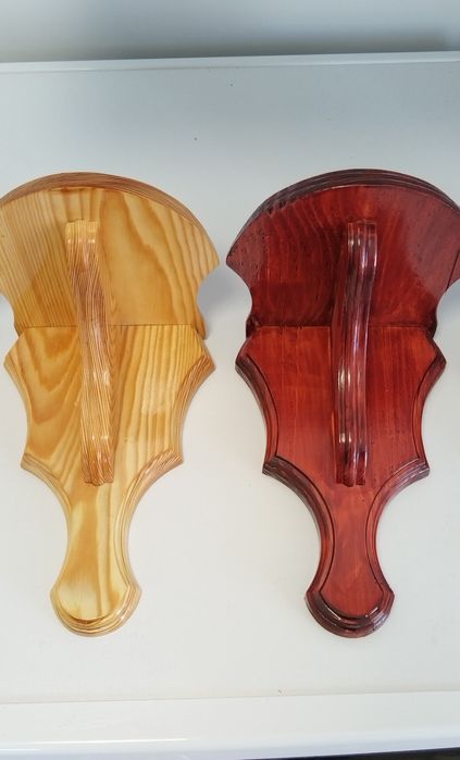 Цветарник /стенна поставка за цветя