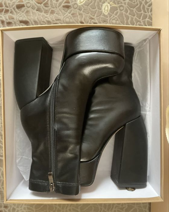 Женские ботильоны