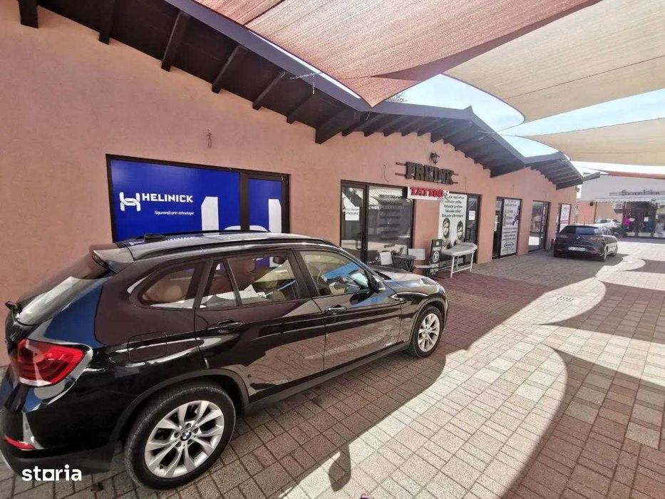 Spatii comerciale de 72 mp