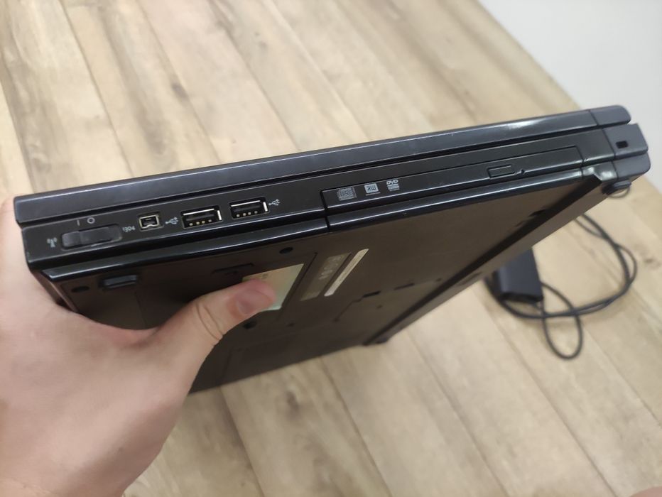 Ноутбук Dell vostrо 1720