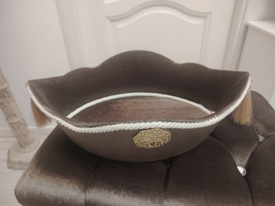 Cufere  Lux în catifea și cu pietre strălucitoare  2 bucati