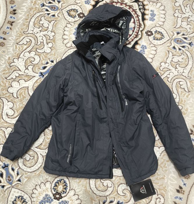 Продам теплую термо-куртку