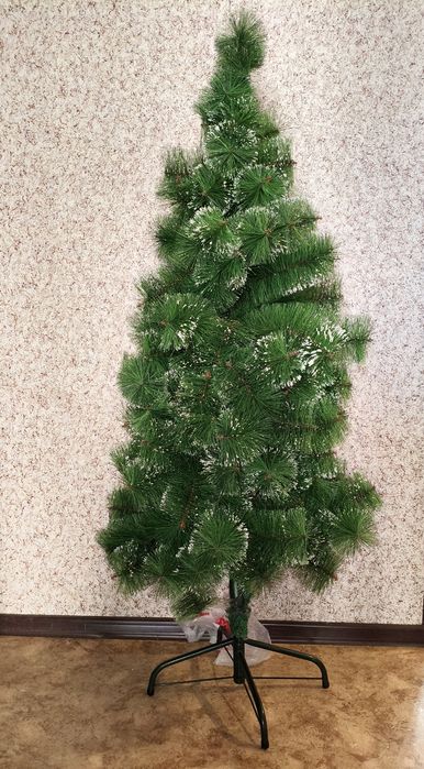 Продам ёлку 140см