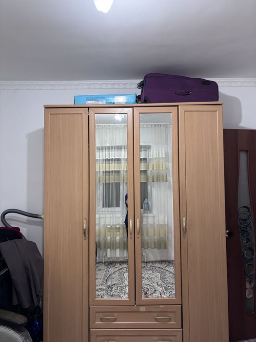 Шкаф сатылады , продается шкаф