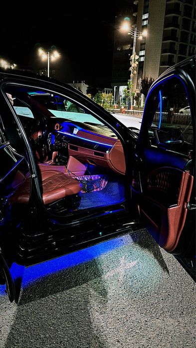 Продаётся рестайл BMW e60 530i полный тюнинг салона под заказ