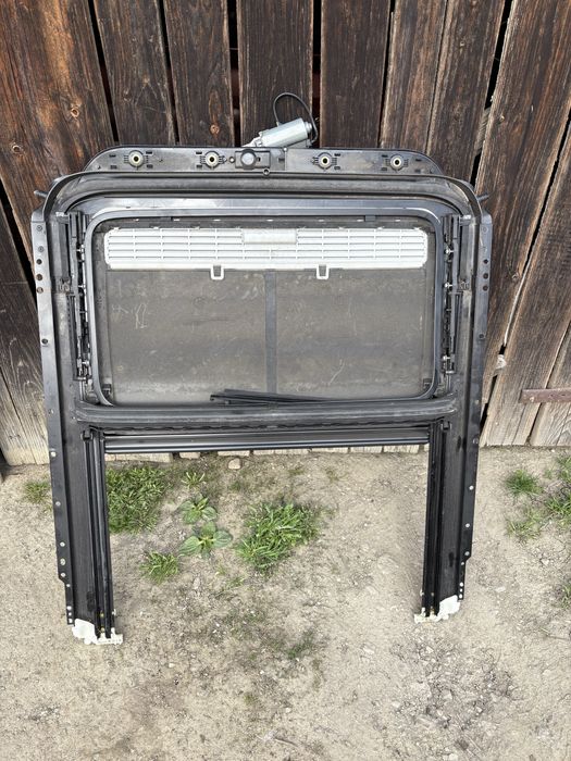 Mecanism trapă golf V