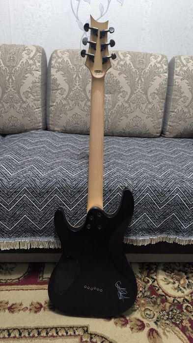 Электрогитара Clevan