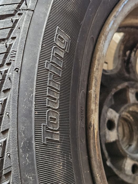 Anvelope BFGoodrich 175/70R13 plus Jante Renault Twingo