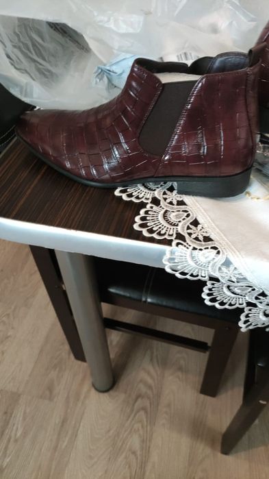 Cizme bărbătești.