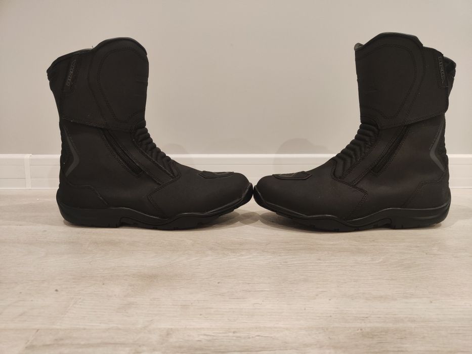 Ботуши RICHA waterproof 45 номер