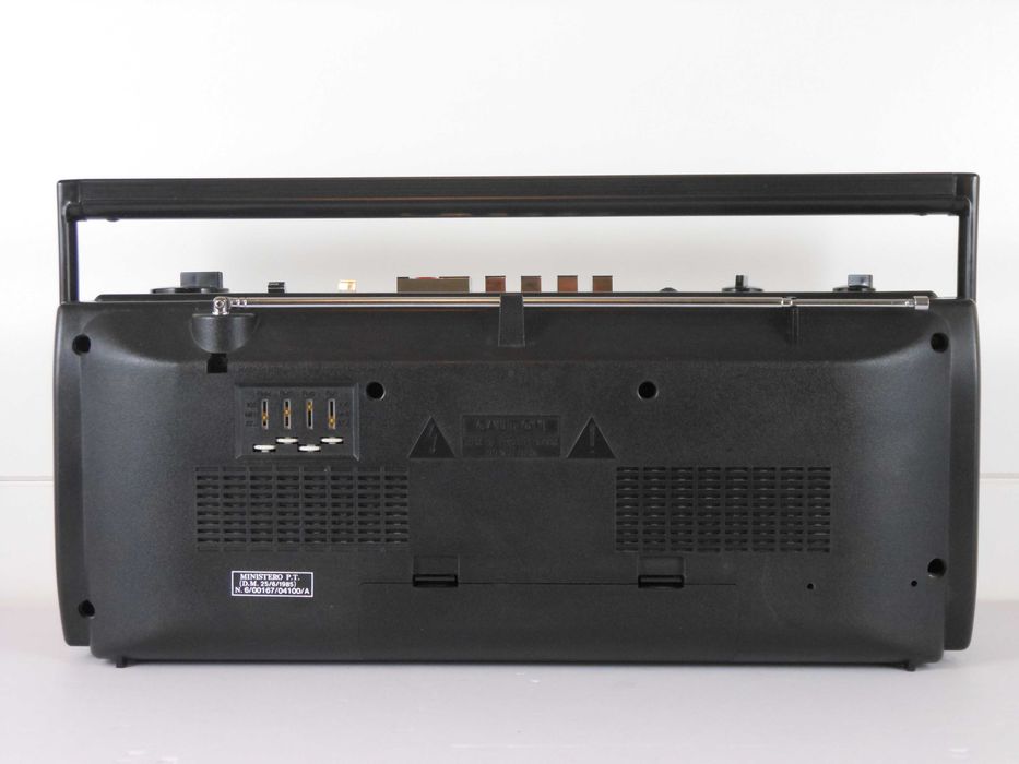 Radiocasetofon PHILIPS D 8184 Stereo – Vintage – restaurat