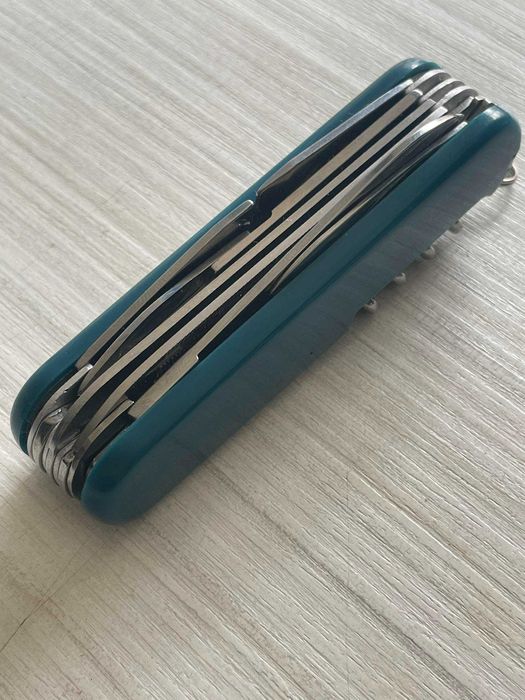 Сгъваем джобен нож Rocktrail