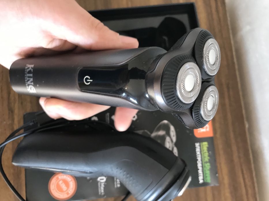 Оригинал машинки для бритья Philips King